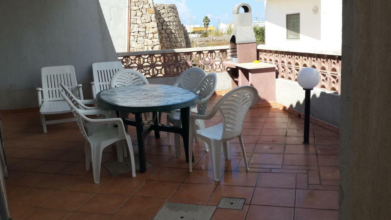 Villetta Annarita - Gallipoli - Marina Di Alliste Eksteriør billede